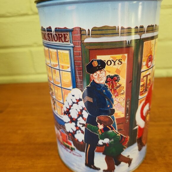M & M Season's Greetings Christmas Tin 1991 Collectible Santa Village Vintage T3 - Picture 5 of 8